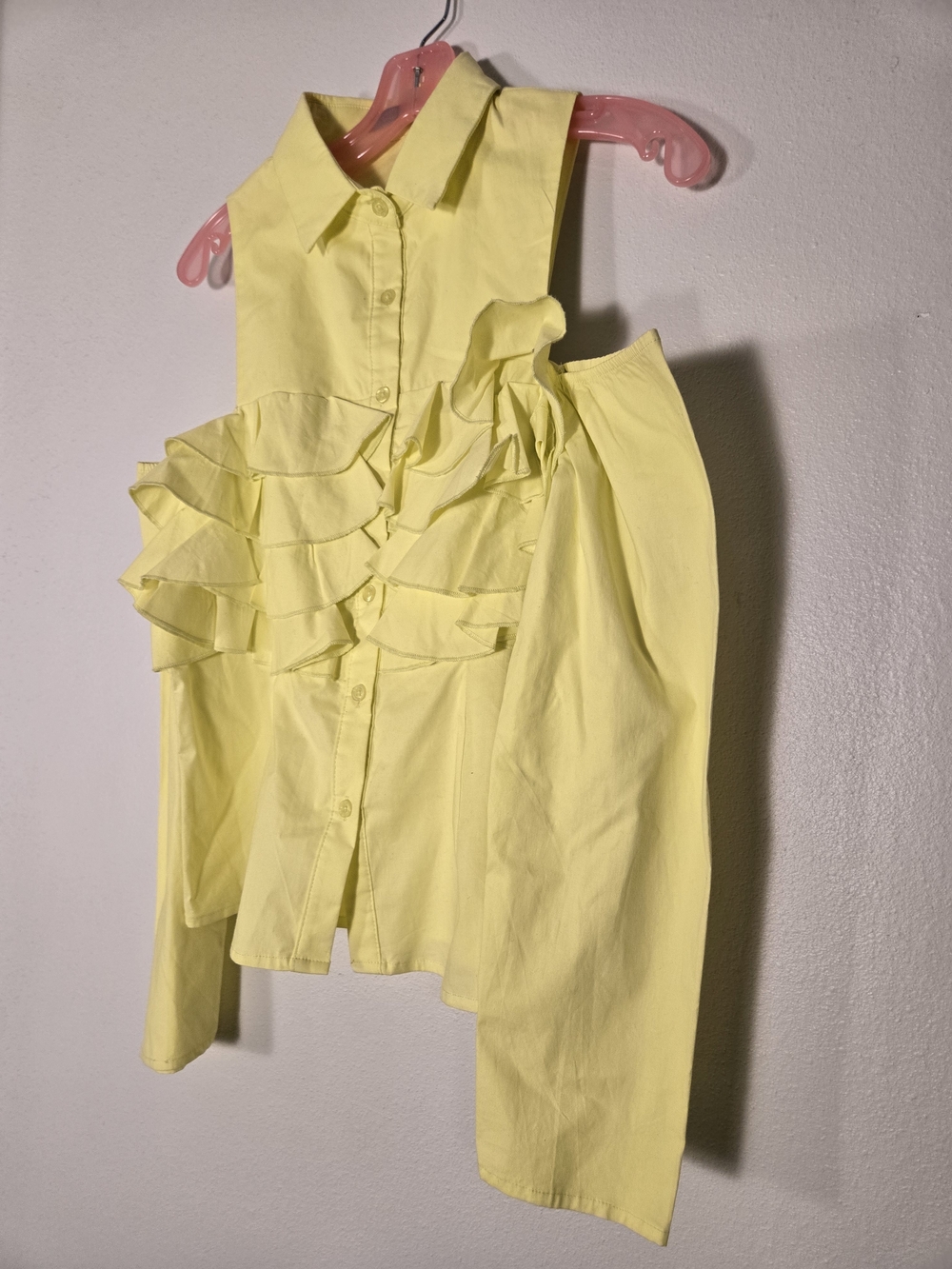 Yellow Ruffle Cold-Shoulder Button Front Top - Picture 2 of 5